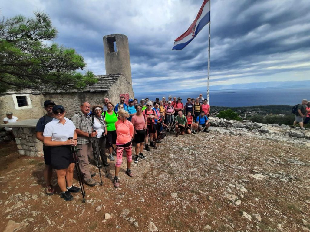 Planinarjenje po Cresu